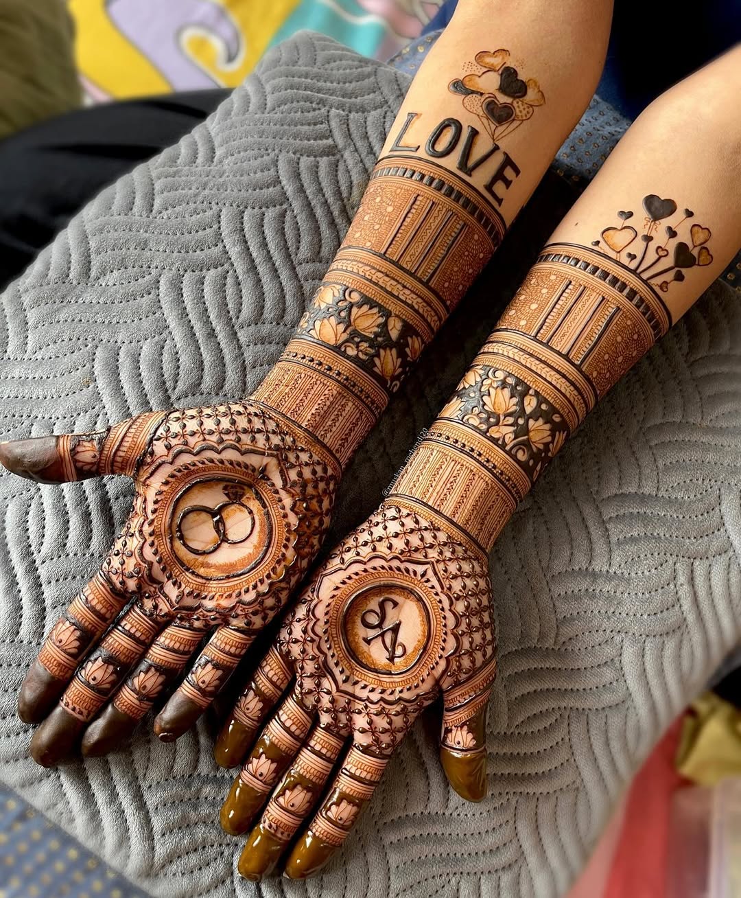 Top Bridal mehndi Designs